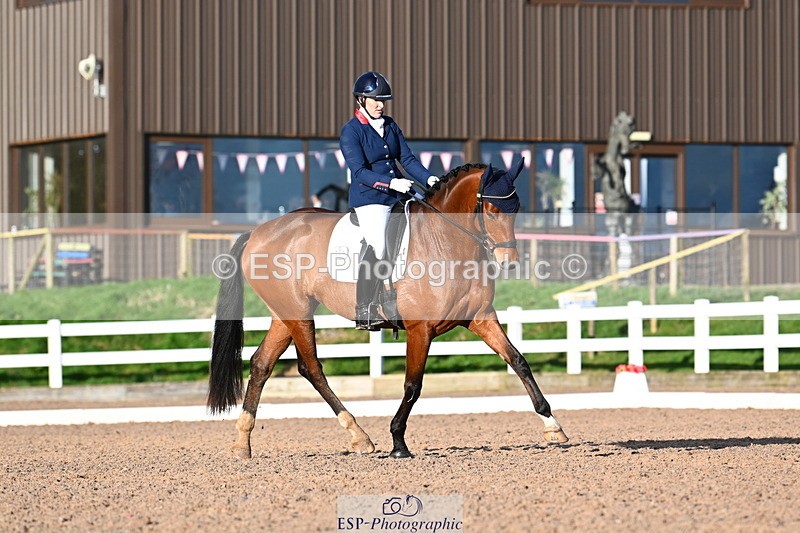 240218A-155813-09283 - 209-Charlotte.Dicker-Catherston.Tarantella