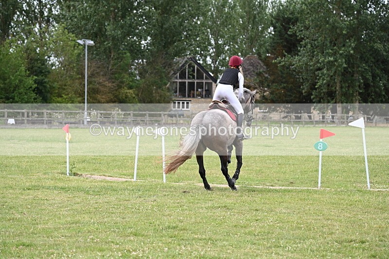 WJ6_6584 - 60cm XC Time 10:17 to 10:49