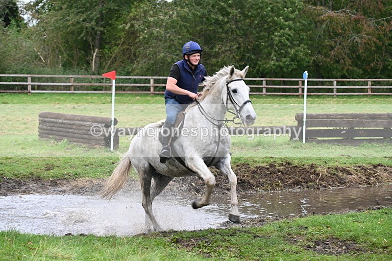 WJ6_7184 - Time at Photographer 13:06 to 13:23