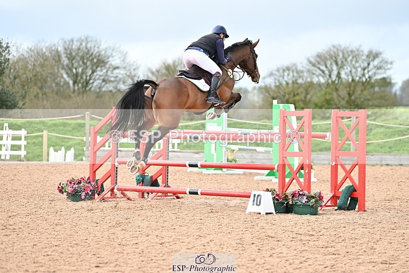 240315A-125550-01084 - Cls 3 Snr Foxhunter