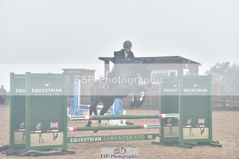 250830-150238-03801 - G-325-Jessie.Dando