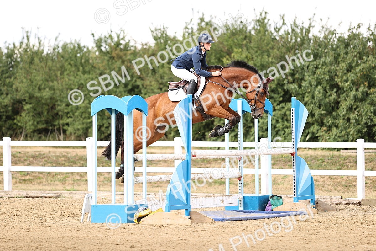 SBM_027054 - Class 13 - Senior Newcomers - 1.10m