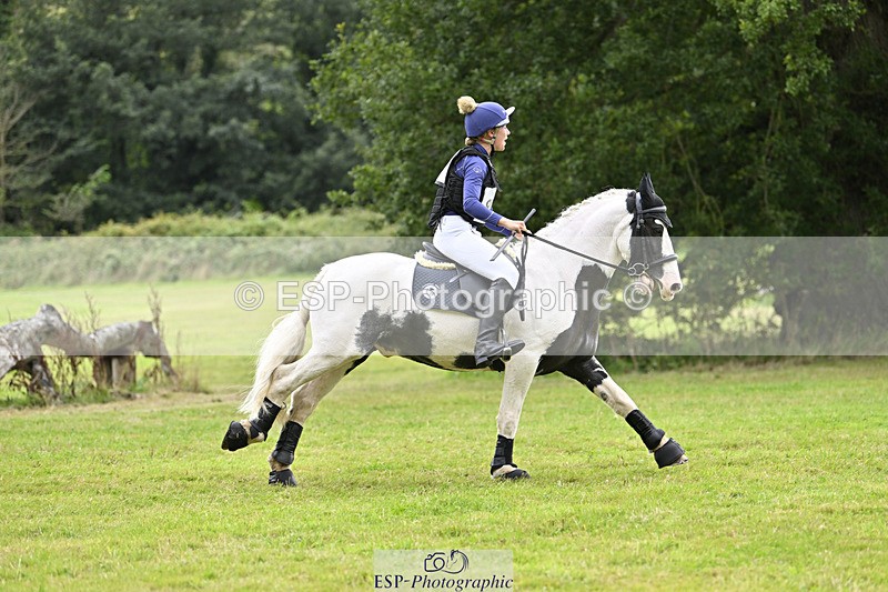 240825X-165923-37660 - 80cm XC 16.30 to 17.30