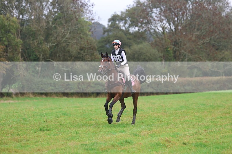 3E7A1730 - Class 3: 70cm Pairs: Half Roll Top