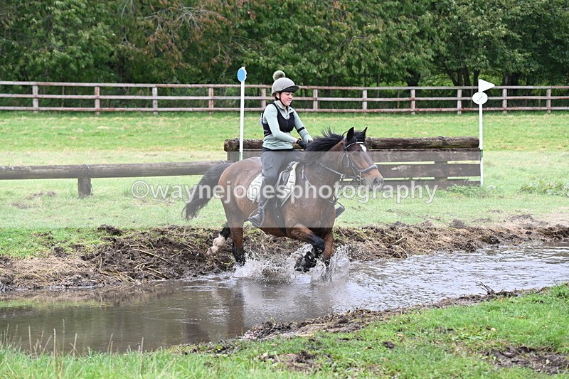 WJ6_5926 - Time at Photographer 12:31 to 12:40