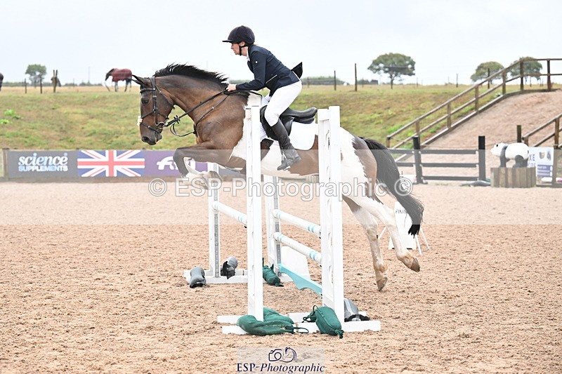 250827B-103727-00084 - Clear Round & Cls 1 Brit Nov 90cm