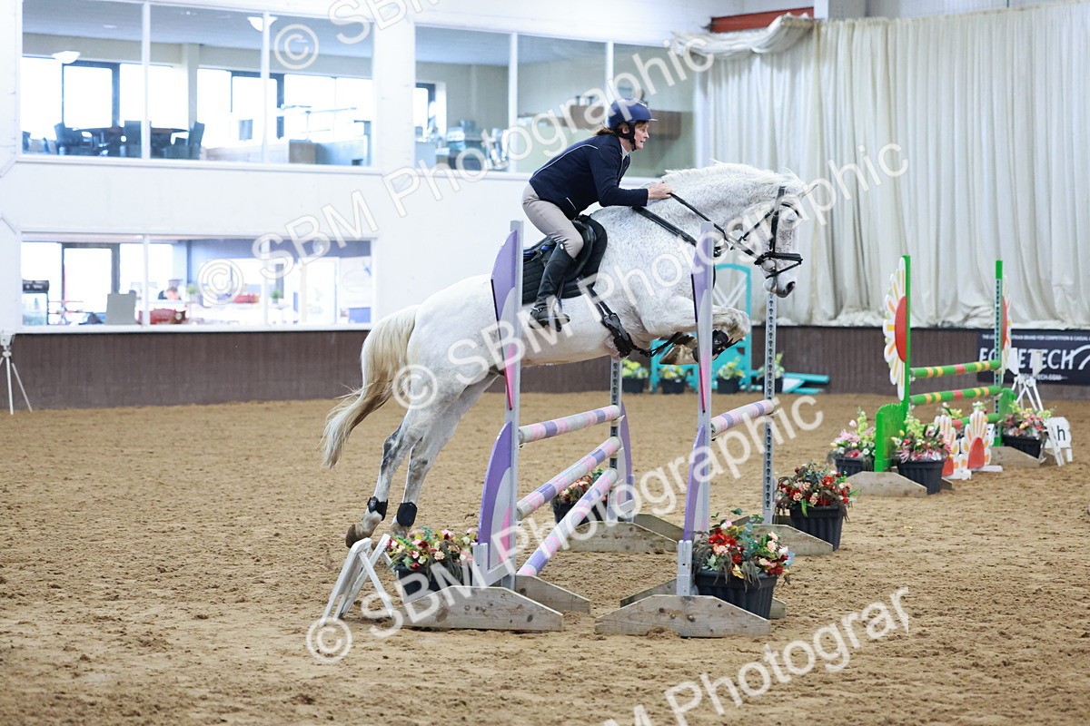 SBM_003045 - Class 10 - Nupafeed Supplements Senior Discovery/ 1m Open