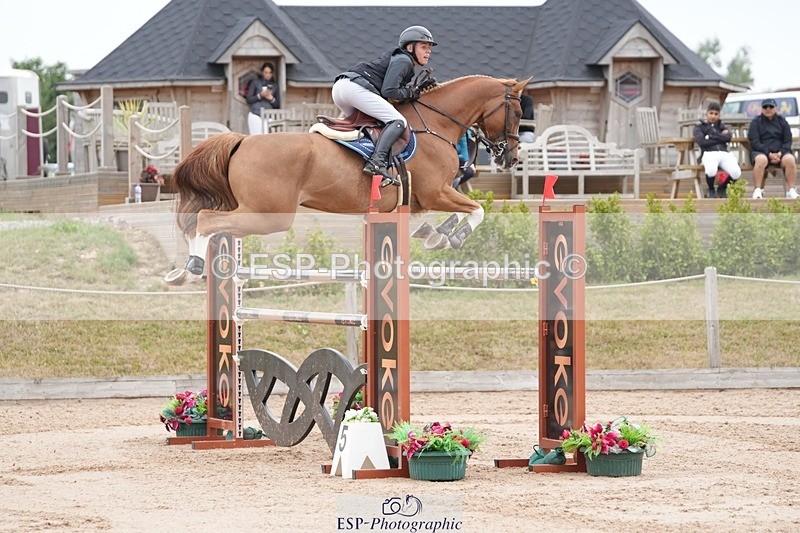 250718-105437-09834 - Cls 2, 3 Star Small Tour Break til End