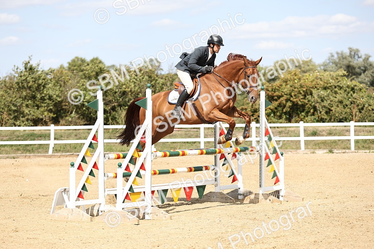 SBM_005018 - Class 5 - Senior Discovery - 1.00m Open