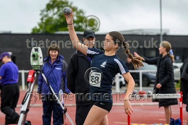 ComMast25-910608 - Field Female Set Two