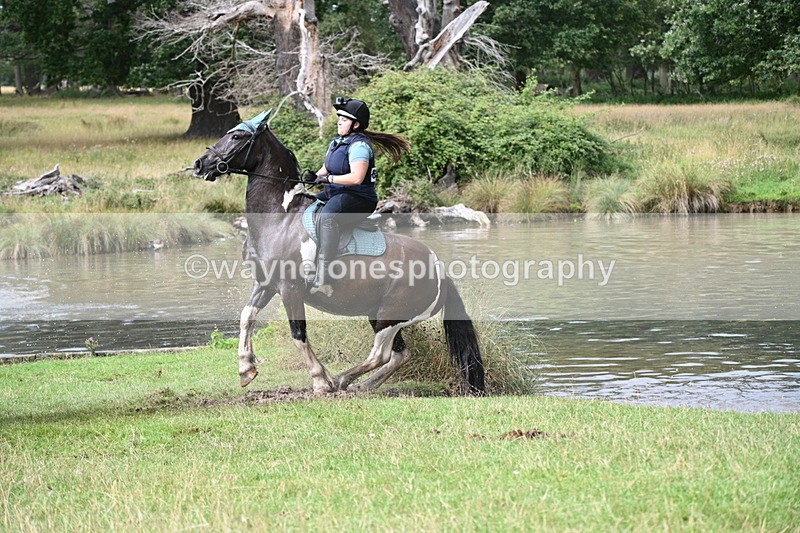 WJ7_1954 - Time at Water 10:48 to 11:13