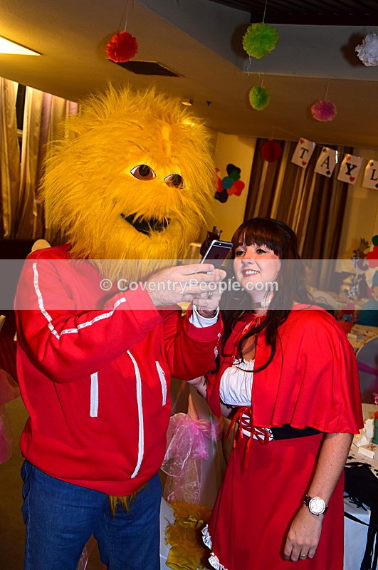 TAY-222 - Tayla's 18th