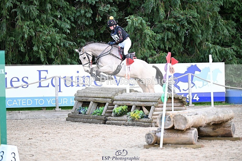 241117-152734-04773 - Cls 4 100-105cm