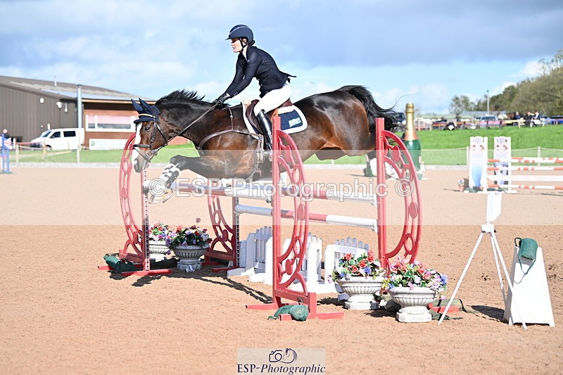 231014A-114334-04471 - Cls 18 Newcomers & 1.10m Open