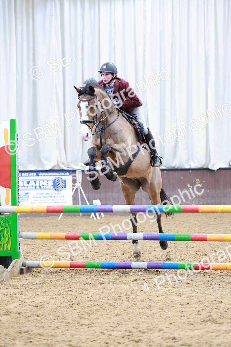 SBM_003017 - Class 9 - Equissage Pulse Senior BritiNovice/ 90cm Open