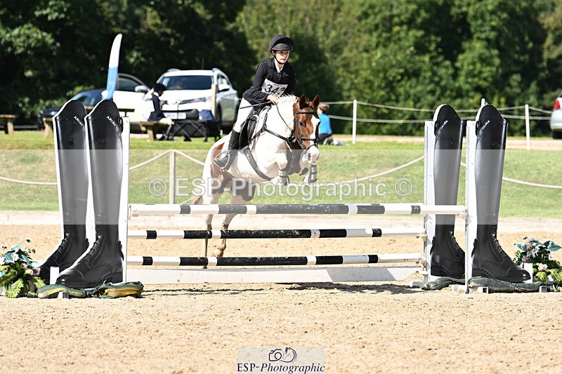 240824X-141804-29306 - 80cm Round 2 13.30 to 14.30