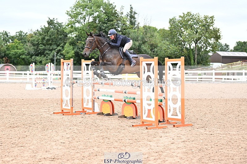 250820B-125056-00626 - Cls 4 Newcomers and 1.10m Open