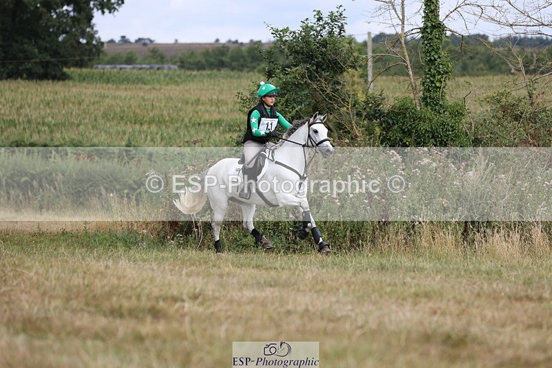 250802A-105542-01017 - A-011-Milly.Meza-Bradford-HAZELROCK.SYMPHONY