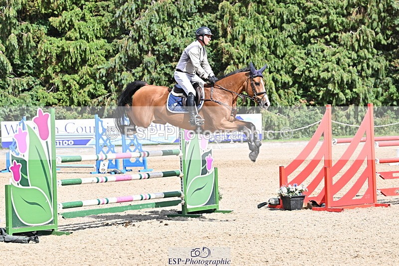 250704A-160814-11906 - Cls 23 Snr Foxhunter