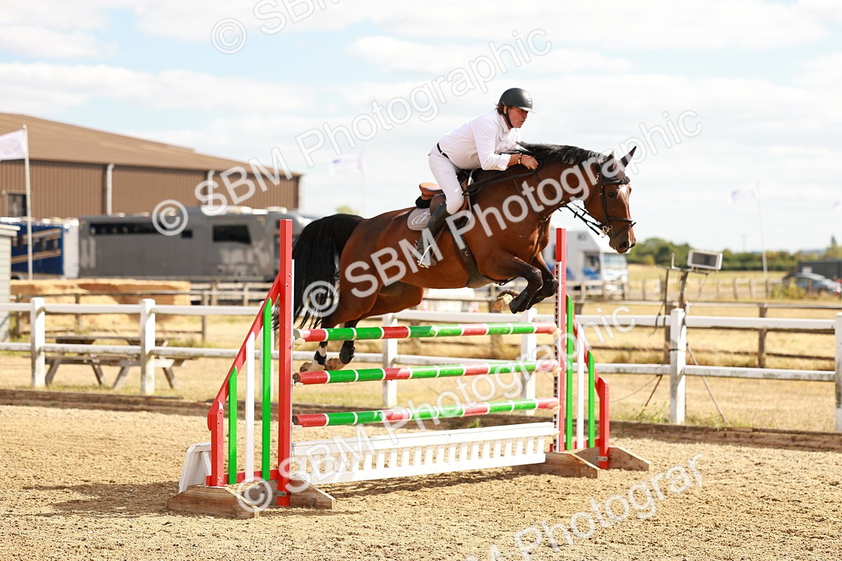 SBM_007307 - Class 5 - Senior British Foxhunter - 1.20m