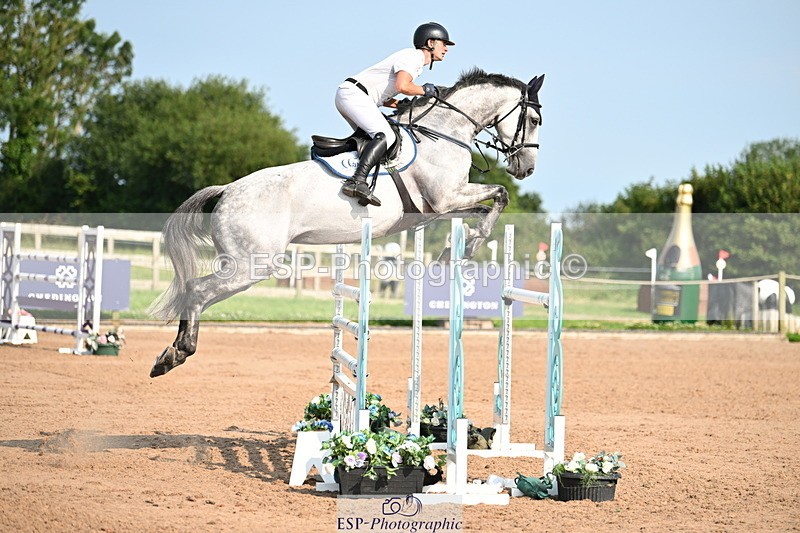 240801A-171400-02780 - Cls 6 National 1.40m Open