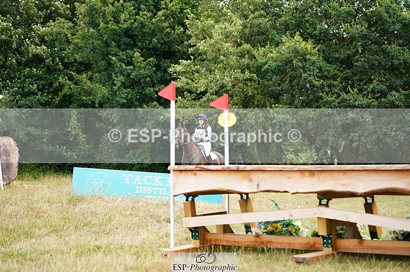 250802A-144844-05512 - D-158-Emilie.Kirkwood-EXCLUSIVE.ECLIPSE