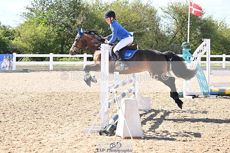 240504A-160810-02717 - Cls 22 & 23 Stepping Stones 128cm & 138cm & Under11's