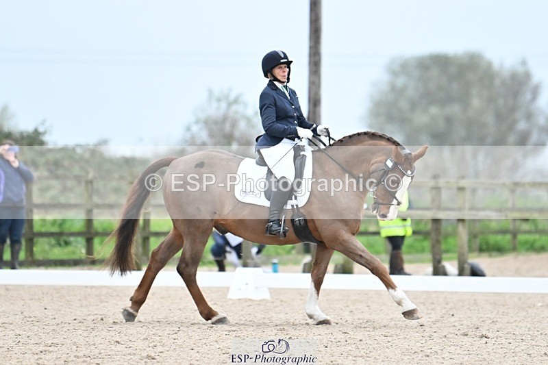 241103-153358-03155 - Novice 1 - 14.44 to 16.08