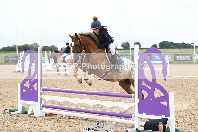 250807-130313-00962 - 70cm Round 2