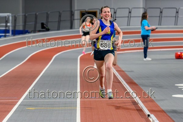 AgeInd25SAT-910089 - Track Female Set Two