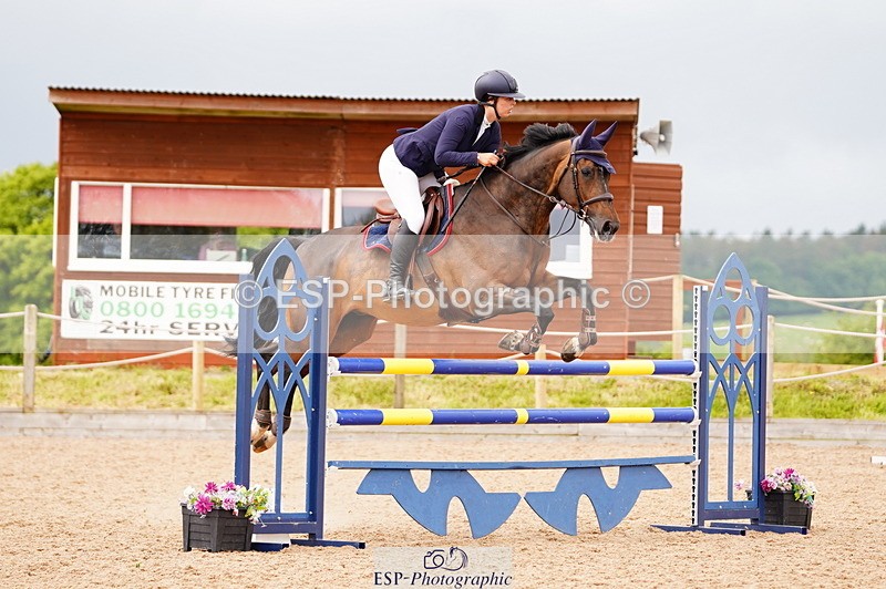 240526A-114716-07894 - Cls 26 Chard Equ 1.05m and 1.10m Grand Prix