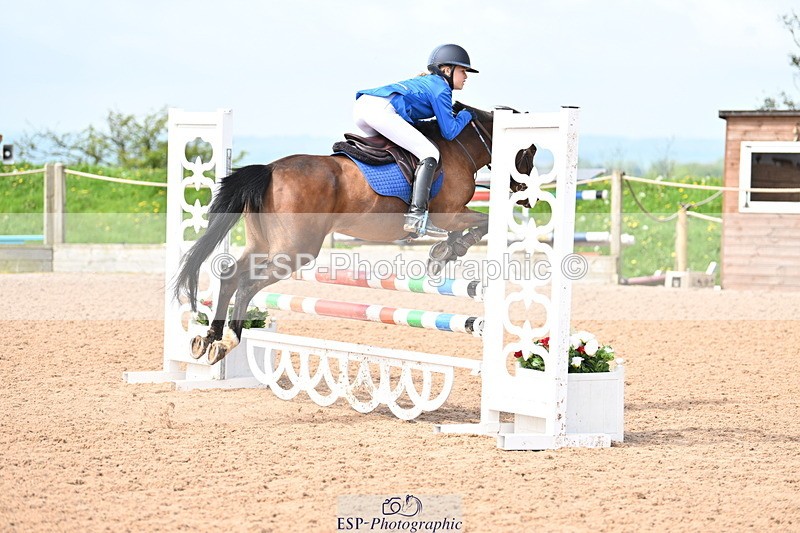240506A-111043-08445 - Cls 3  Pony Discovery & 90cm Open