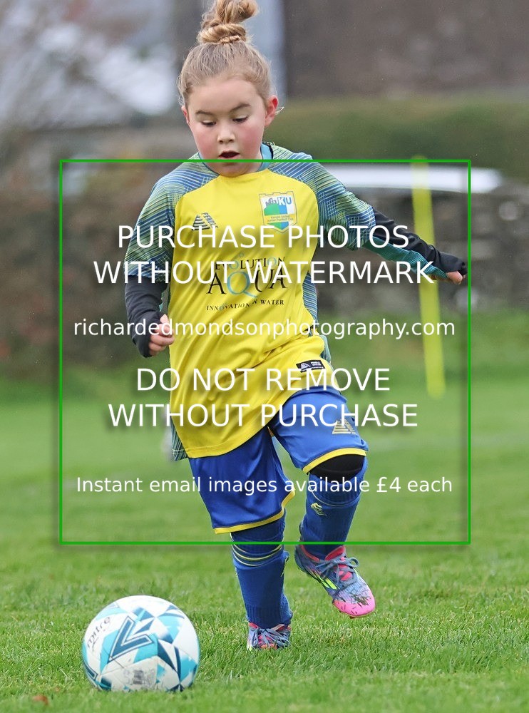 533A4695 - Wattsfield under 7s vs Kendal Utd Ladies & Girls U8 (22/11/25)
