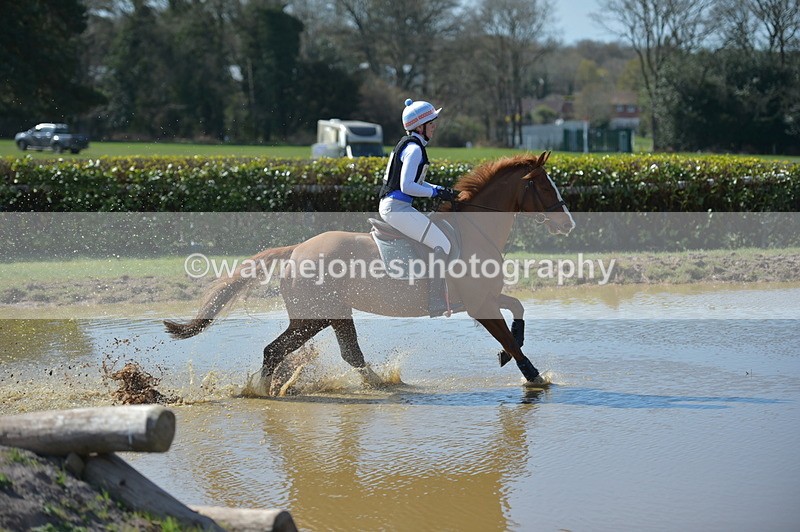 NGP_8527 - XC Time 13:35 to 13:40