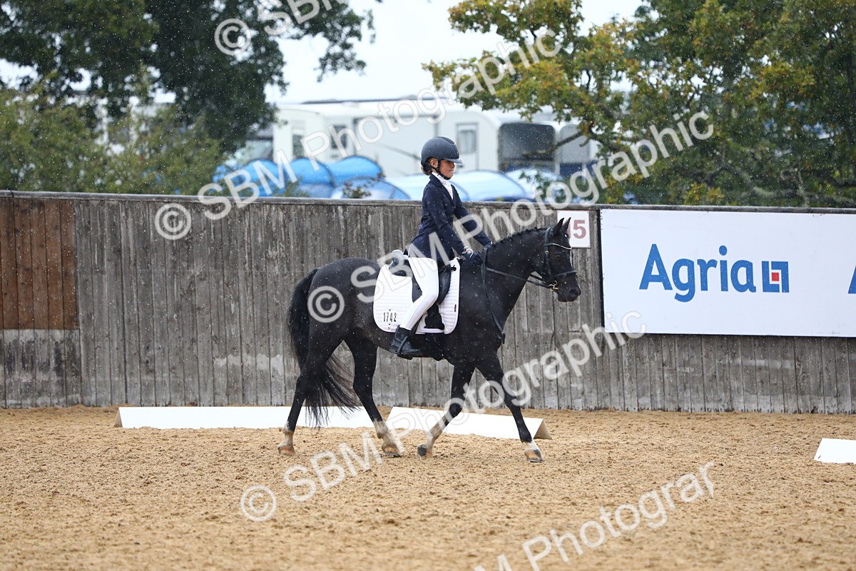 SBM_42849 - D21 - Junior Championship Intro 1
