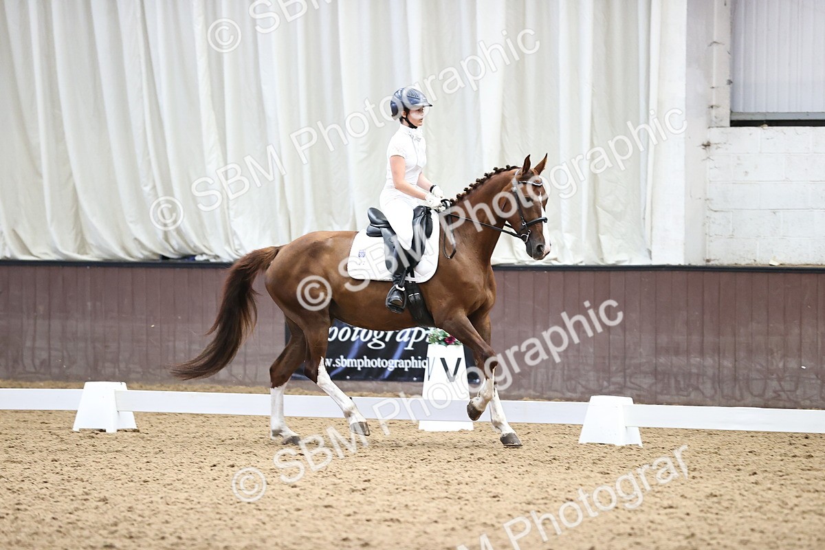 SBM_001366 - Novice 4 - 11.15-13.22