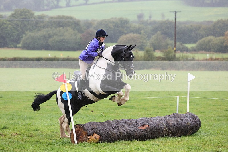 1X9A1726 - Class 2: 70cm: Log