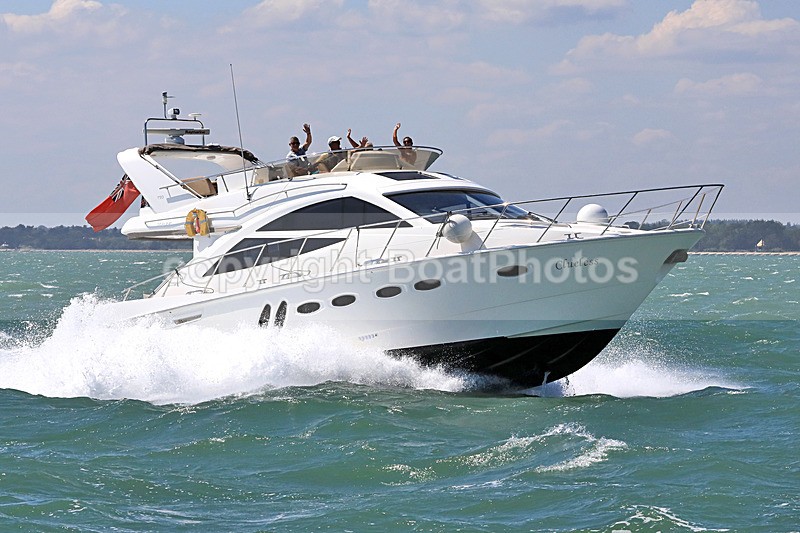 180715 CLUELESS - SEALINE T50 1Y3A2573 - Flybridge Cruisers