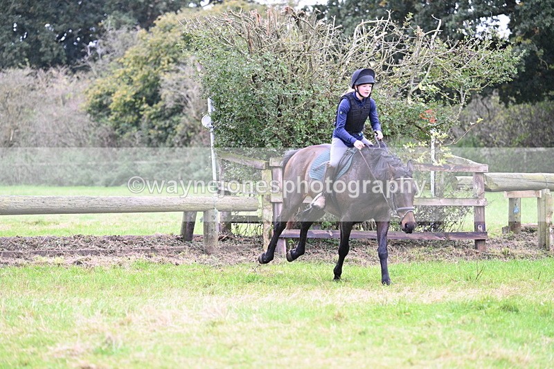 WJ7_1591 - Time at Photographer 13:13 to 13:26