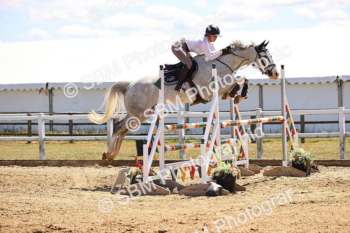 SBM_014582 - Class 15 - Senior Newcomers - 1.10m Open