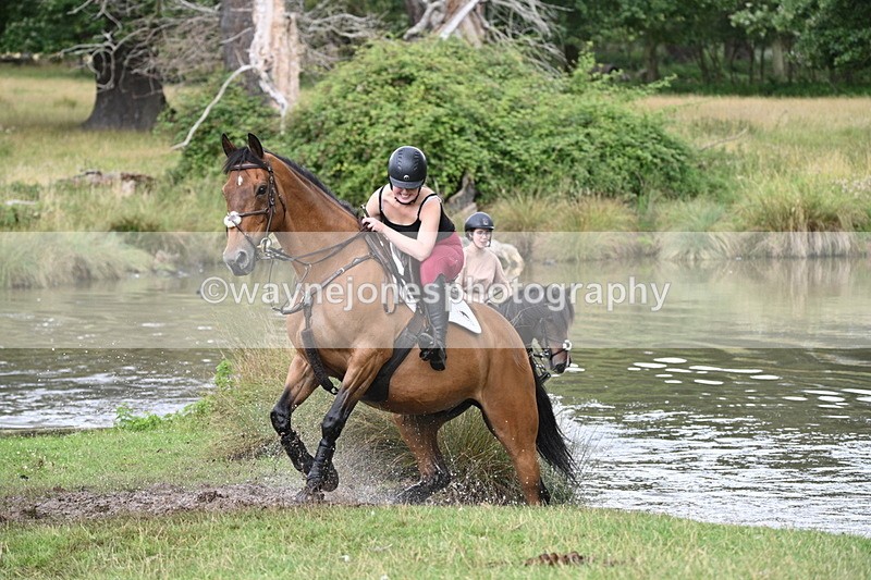 WJ7_4289 - Time at Water 12:52 to 13:22