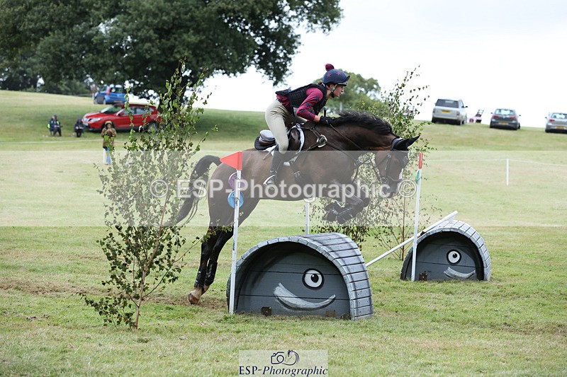 240825X-174919-38427 - 80cm XC 17.30 to End