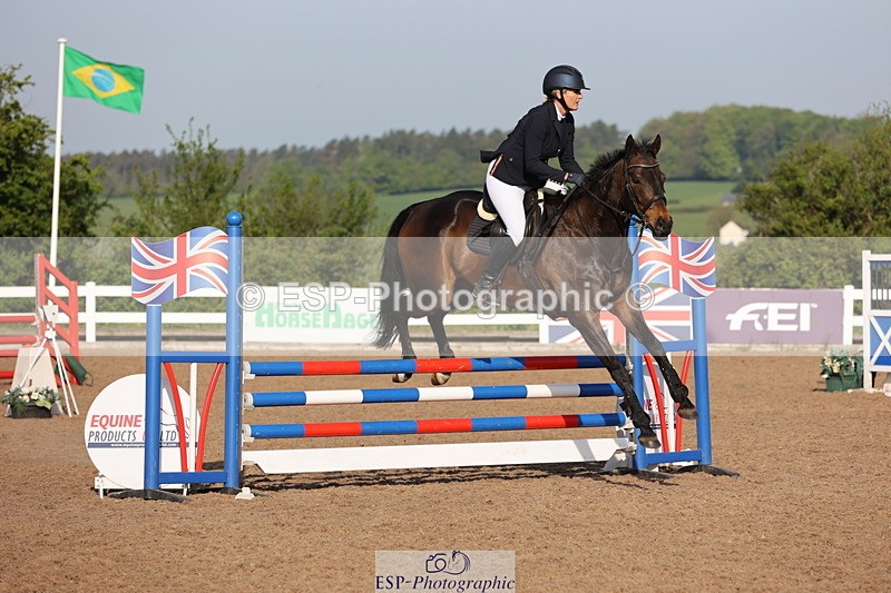 240510A-082138-04193 - Cls 13 British Novice and 90cm Open