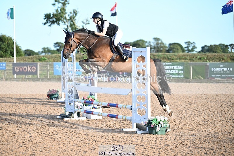260731-192149-07123 - Cls 15 Snr Foxhunter