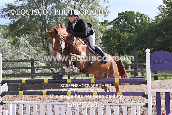 BPP_2365 - CLASS 5   FRI Senior Foxhunter/ 1.20m Open