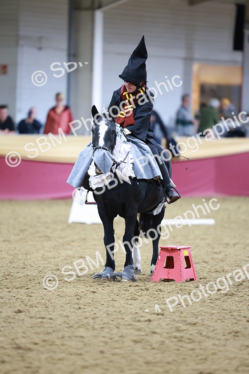 SBM_10238 - Class 62 - Strictly Fancy Dress-Age