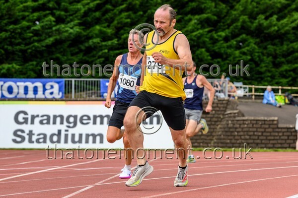 CEM26-914066 - Track Male Set Two