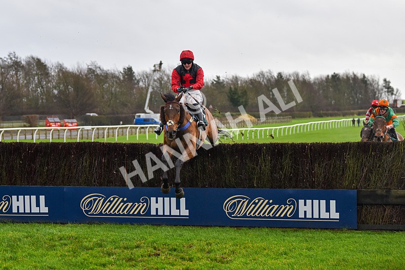 281223-Race 1-Trac-9724 - Race 1