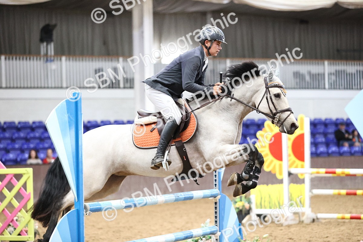 SBM_001212 - Class 5 - Blue Chip Pony Newcomers 1.00m Open