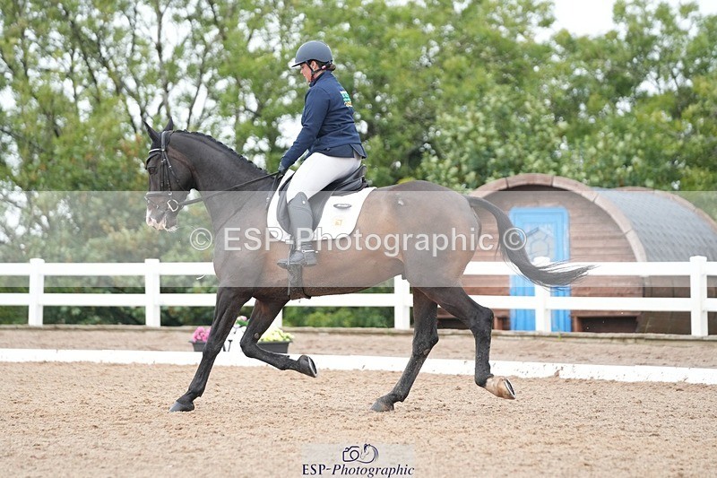 250907-125348-07450 - 043-Ana.HughesSligo.Dark.Knight